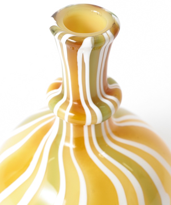 デザインガラスベース イエローライン M18-2631 