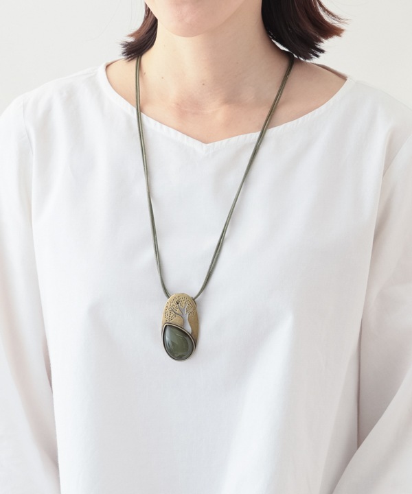 メタル レジン ツリーネックレス A25WKN031