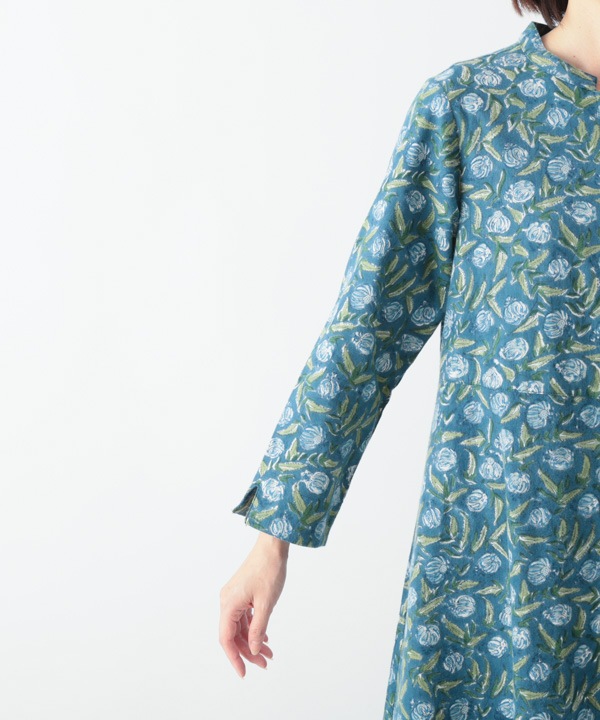 IROIROブロックプリント起毛コットン前開ワンピース 25W043