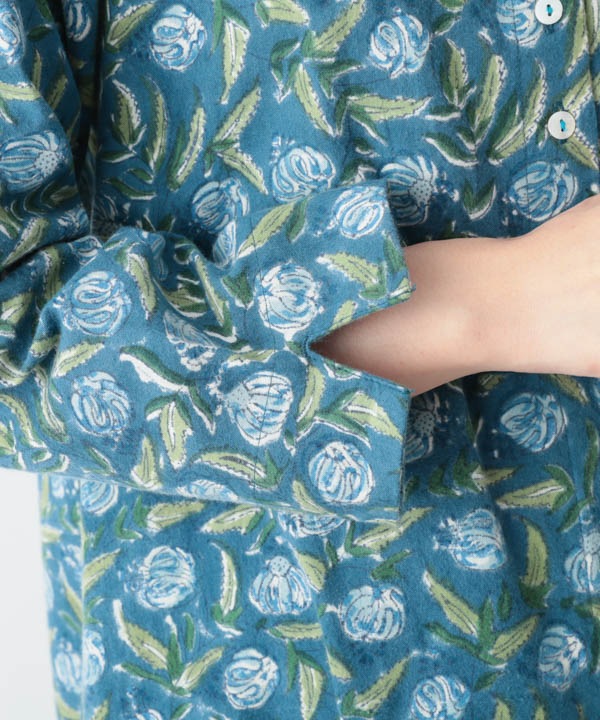 IROIROブロックプリント起毛コットン前開ワンピース 25W043