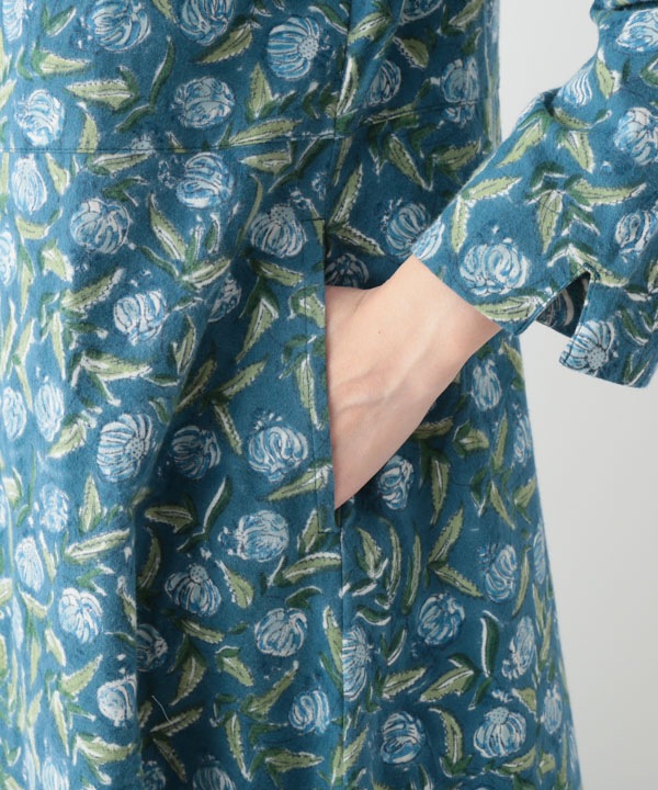 IROIROブロックプリント起毛コットン前開ワンピース 25W043