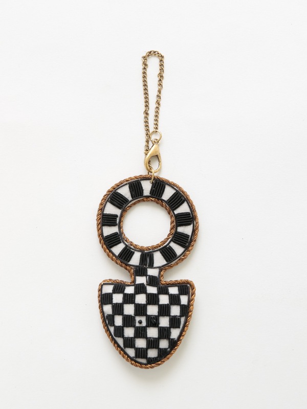 ザリ刺繍 アフリカンデザインナファナ族 バッグチャーム