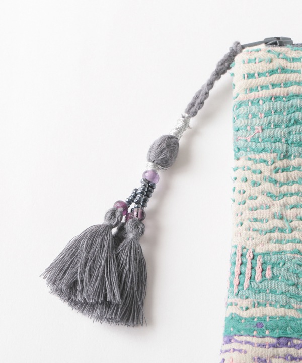 ラリーキルト フラットポーチ(色柄アソート) M28-2650