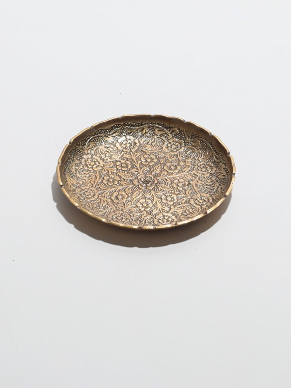 ブラスラウンドプレートL(2カラー)　M31-1665