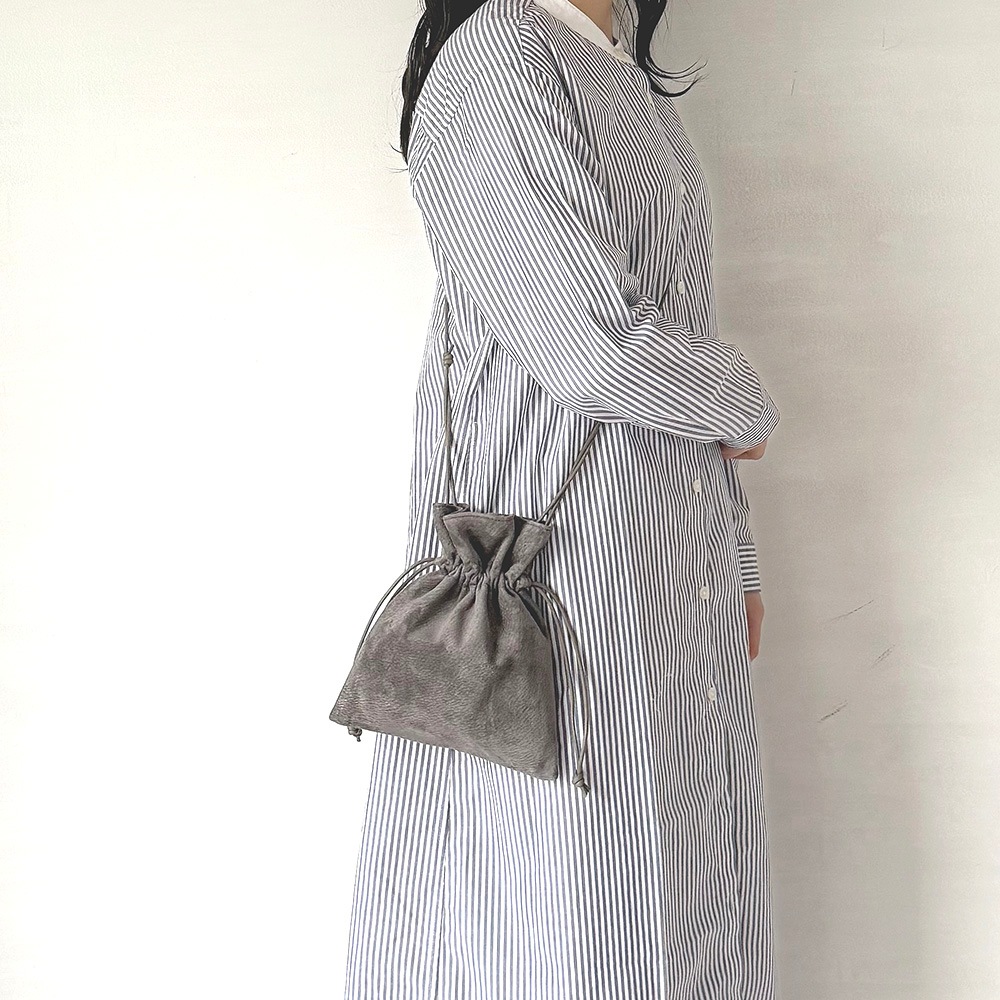 ������פζ��奵���å��� �ͥ��ӡ� / T24016 Navy