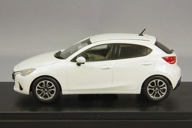 ハイストーリー 1/43 マツダ デミオ XD ツーリング 2014