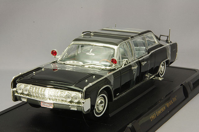 LUCKY DIE CAST 1/24 1961 リンカーン X-100 