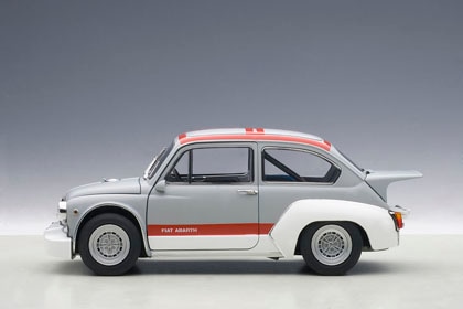 オートアート 1/18 フィアット アバルト 1000 TCR グレー/レッド