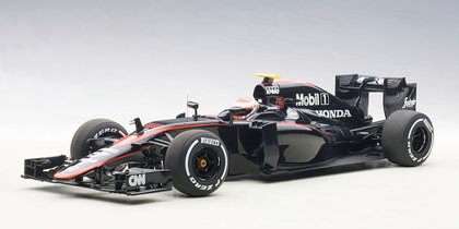 オートアート コンポジット 1/18 マクラーレン MP4-30 ホンダ 2015 F1