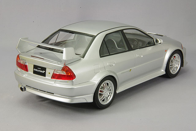 Tarmac 1/18 三菱 ランサー エボリューション V GSR