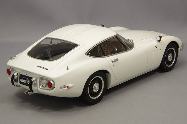 ファースト18 1/18 トヨタ 2000GT ホワイト | すべての商品