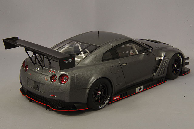 オートアート 1/18 日産 GT-R ニスモ GT3 ダークマットグレー | すべて