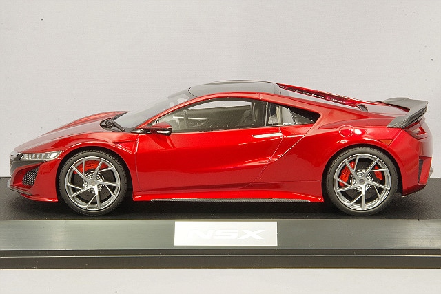 ホビージャパン 1/18 ホンダ NSX (NC1) 2017 カーボンパッケージ 