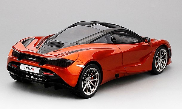 1/18 McLaren マクラーレン 720S オレンジメタリック 予約] オートアート 1/18 マクラーレン 720S メタリックオレンジ 76074