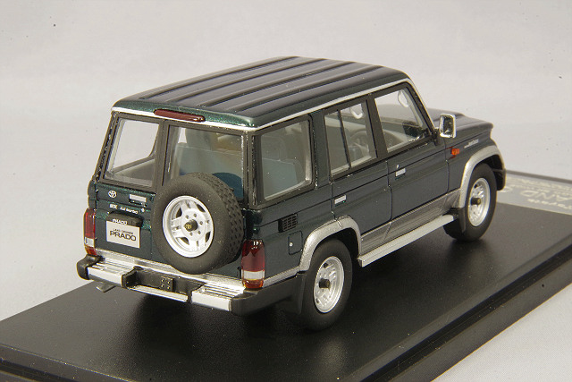 ハイストーリー 1/43 ランドクルーザー 70 VAN 2014 ホワイト