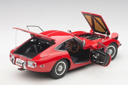 AUTOart - 未展示品 オートアート 1/18トヨタ2000GT レッド Amazon | オートアート(AUTOart) 1/18 トヨタ セリカ リフト