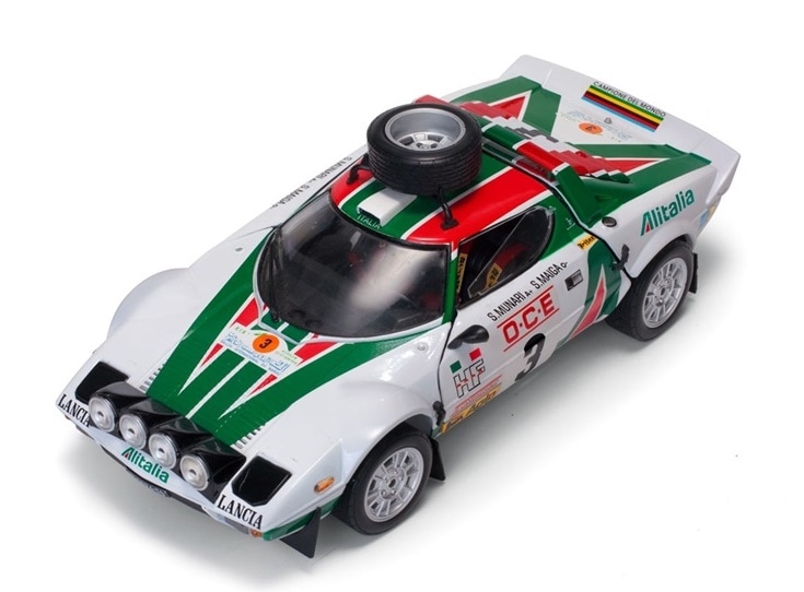 え*よ様 1/18ランチア ストラトス HF 1976年ツールドコルス2位Sun ☆カタログ】 京商オリジナル 1/18 ランチア ストラトス HF 1976