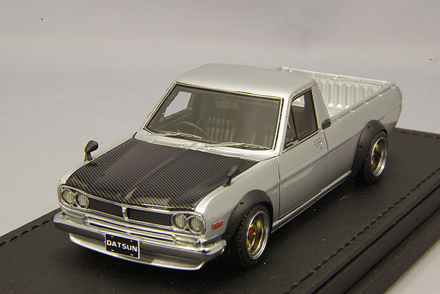 イグニッションモデル　DATSUN ハコトラ　マジョーラ　ミニカー 1/43 1/43 ミニカー ハコトラ イグニッションモデル イグニッションモデル