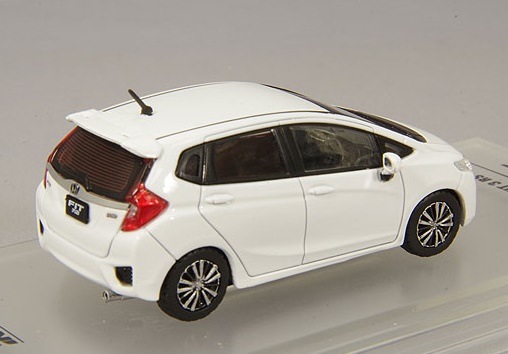 イノモデル 1/64 ホンダ フィット 3 RS ホワイト デカールシート