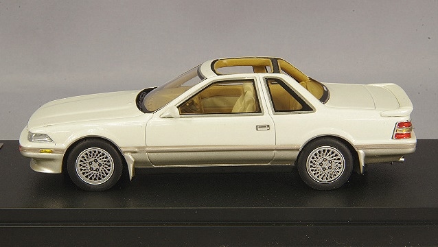 1/43 トヨタ ソアラ 3.0GT LIMITED (E-MZ20) 1987 スーパー