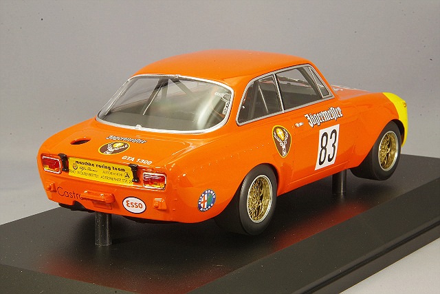 ミニチャンプス 1/18 アルファロメオ GTA 1300 ジュニア 