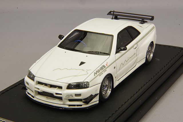 イグニッションモデルSkyline GT-R Mine's (R34) ホワイト IG0348 1/18 Nissan Skyline GT-R Mine's (R34) White | LINE UP