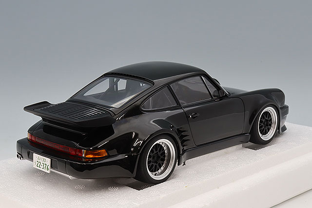 オートアート 1/18 ポルシェ 911 (930) ターボ 