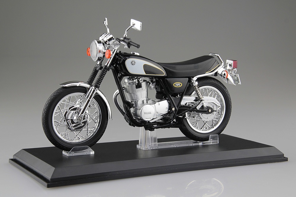 アオシマ スカイネット 1/12 YAMAHA SR400&500 グリタリング