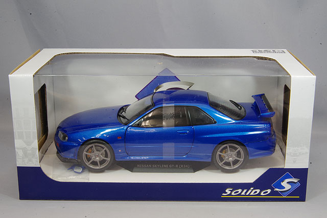 SOLIDO ソリド　Nissan GT-R (R34) ミニカー 1/18 Solido 1:18 NISSAN GT-R (R34) GREEN METALLIC 1999 – Horizon