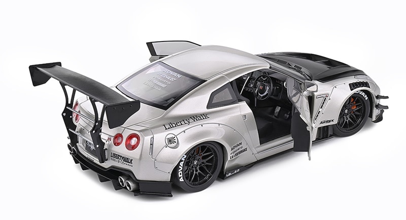 ソリド 1/18 日産 GT-R R35 LB-WORKS 2020 シルバー | すべての商品