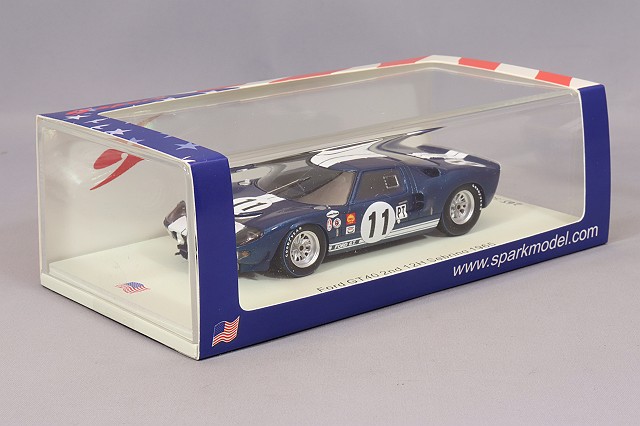 フォード GT40 ミニカー 1/12 000000118426_l4aSblI.jpg