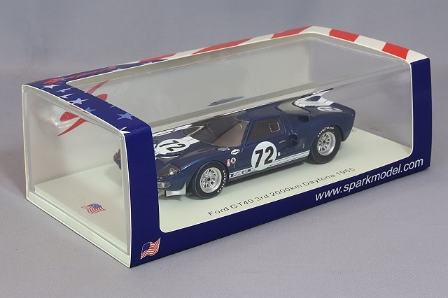 Bang製　フォード GT40 ミニカー 1/43スケール 33 Ford GT40 Mk. I (1965 Le Mans) | 1:43 Scale Model Car