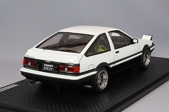 イグニッションモデル 1/18 トヨタ スプリンター トレノ 3ドア