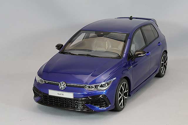 オットー 1/18 フォルクスワーゲン ゴルフ VIII R 2021 ブルー