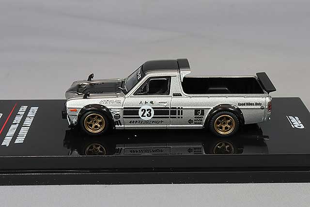 1/64 日産 Nissan サニートラック ハコトラ ピックアップトラック イノモデル 1/64 日産 サニー トラック ハコトラ ピックアップ