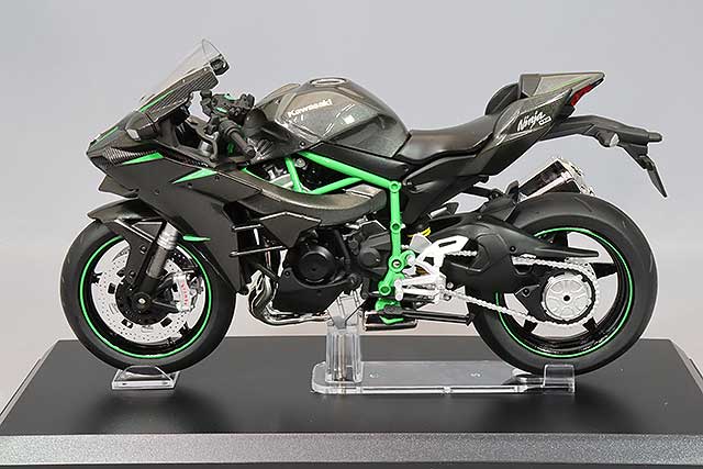 アオシマ スカイネット 1/12 カワサキ ニンジャ H2 カーボン 2019