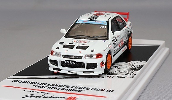 イノモデル 1/64 三菱 ランサー エボリューション III 
