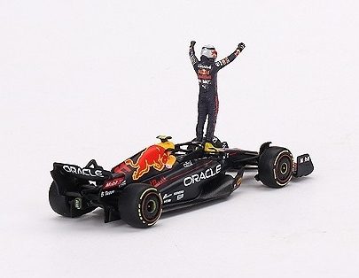 TSM ミニGT 1/64 オラクル レッドブル レーシング RB18 2022 F1