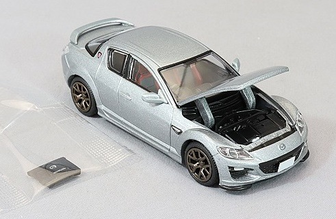 トミカリミテッドヴィンテージネオ
LV-N292b 日野プロフィア トミカリミテッドヴィンテージ NEO 1/64 日本車の時代18 マツダ