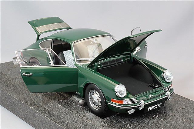 1/18京商ポルシェ911RWBミニカー 京商 1/18 ポルシェ 911 (901) 1964 アイリッシュグリーン