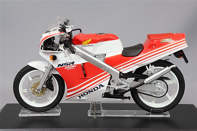 アオシマ スカイネット 1/12 ホンダ NSR250R SP 1988 ファイティング