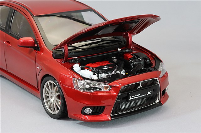 サンスター 1/18 三菱 ランサー エボリューション X レッドメタリック