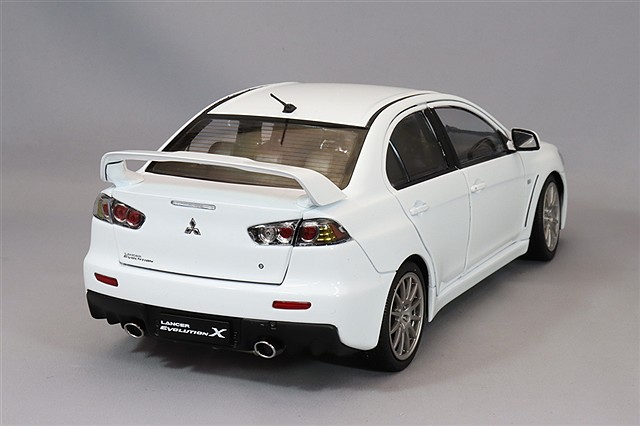 くらっち　CSM 1/18 ランサーエボリューションX くらっち様専用 CSM 1/18 ランサーエボリューションX - メルカリ