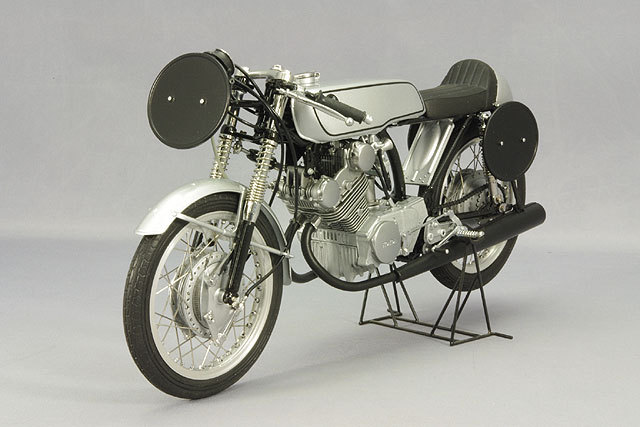 EBBRO 1/10 Honda CR93 Racing (BLACK) | エブロ,バイク | | ミニカー