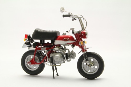 【新品】エブロ 1/10 ホンダモンキー Z50Z EBBRO 1/10 HONDA MONKEY Z50Z (RED) | エブロ,バイク | | ミニカーむげん