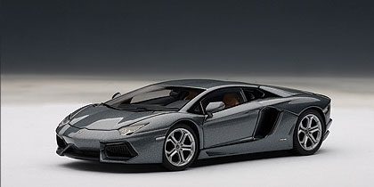 新古品 1/43 オートアート ランボルギーニ アヴェンタドール グレー AUTOart 1/43 Lamborghini Aventador LP700-4 (GRIGIO ESTOQUE