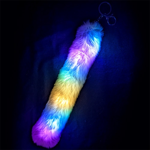 光る！もふふ～しっぽチャーム★レインボー30個セット新品未開封✨️ 光る！もふふ～しっぽチャームレインボー｜おもちゃ・縁日玩具