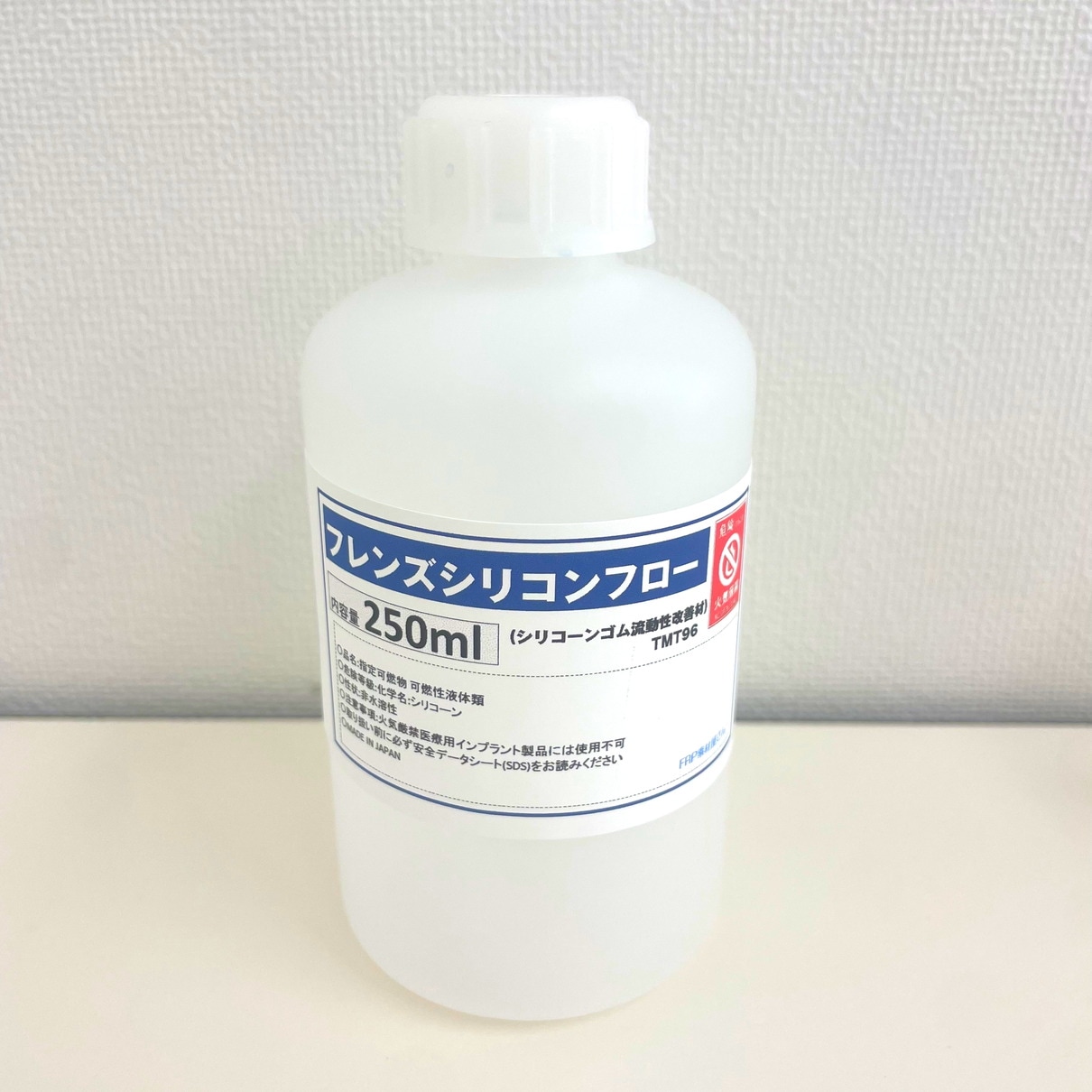 淡色透明 FRP 樹脂 インパラ 2kg⁄カーボン サーフボード 補修 Z25 淡色