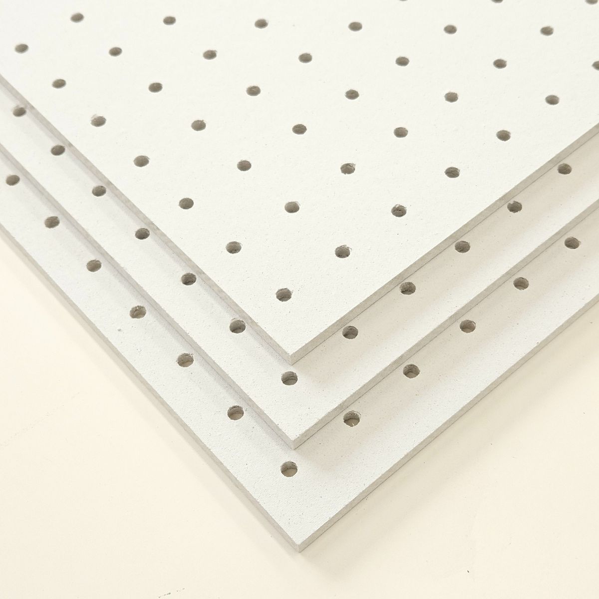 有孔ケイカル板 910x1820mm 50枚セットφ5-25mmピッチ 【法人様入れ