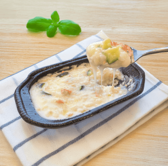 【エリオ】北海道サーモンとズッキーニのドリア 1人前300g